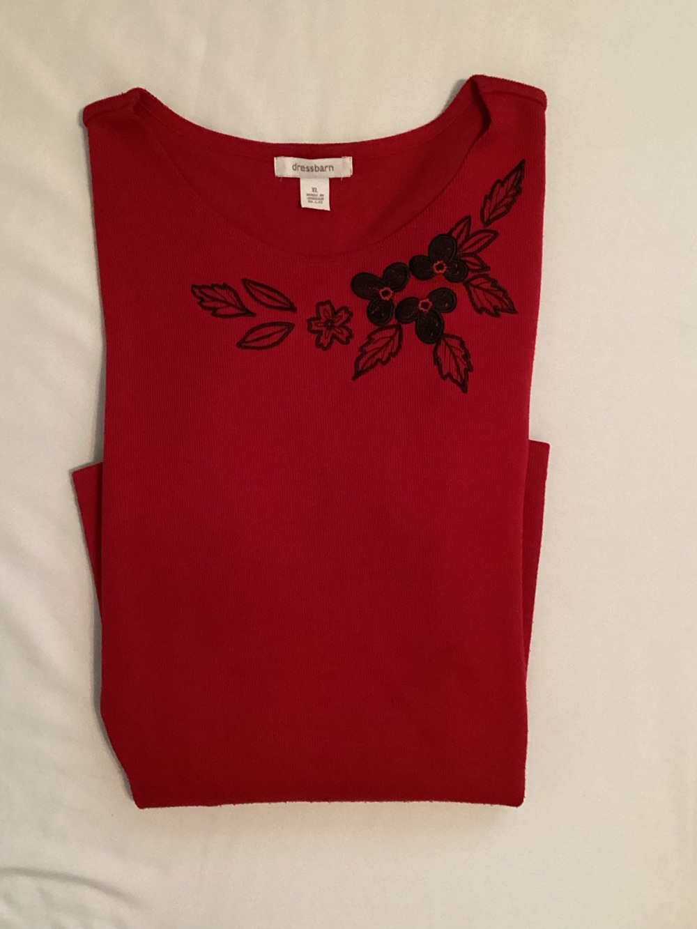Dress barn Ladies Red Black Embroidered Pullover Tunic Too Size XL